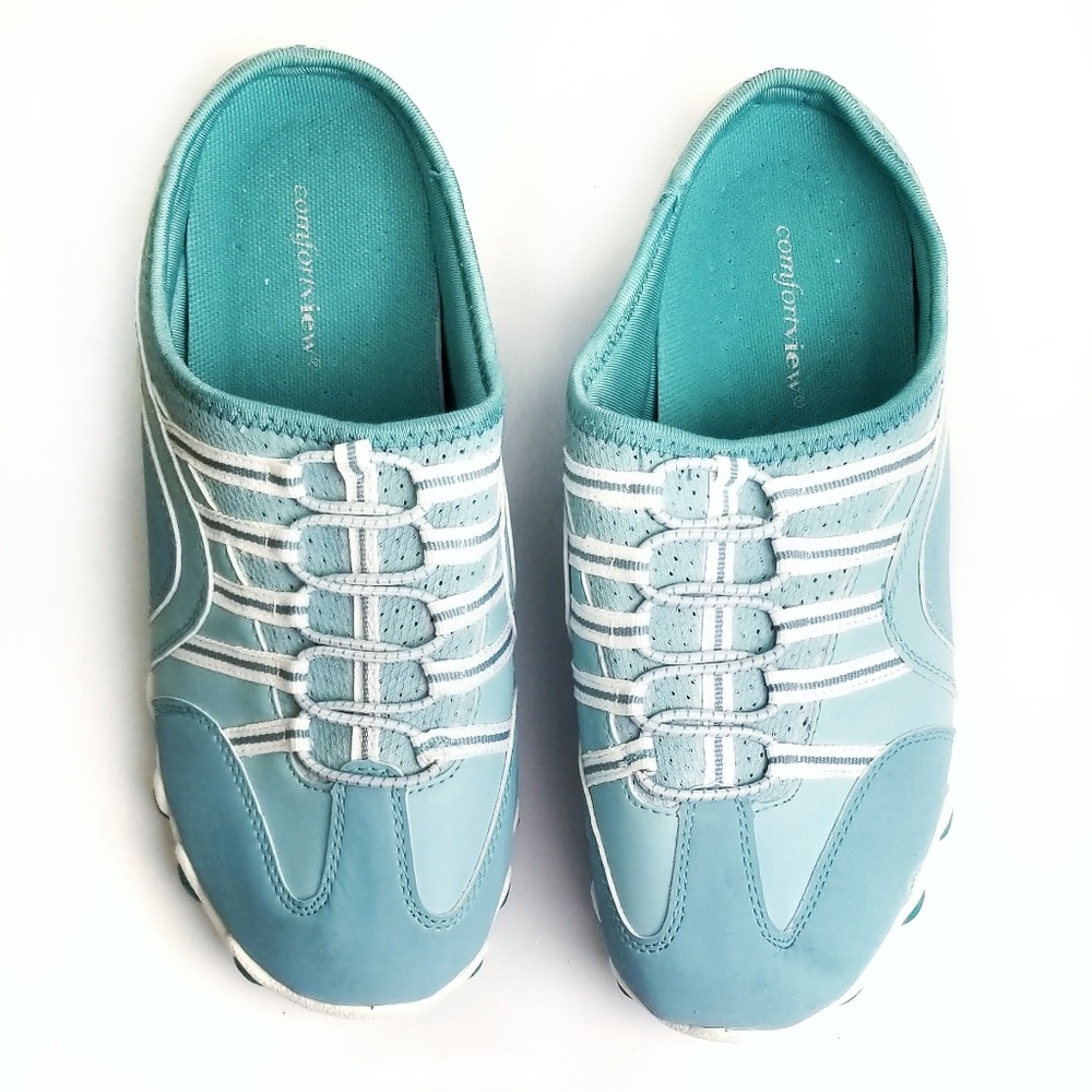 Ladies Sketcher Backless strapless Size 8 Sneakers